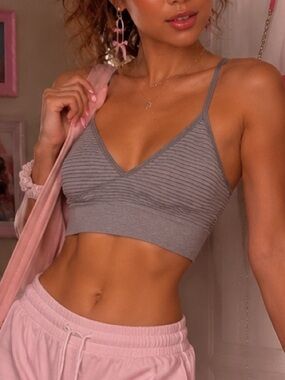 Gray Lululemon Pilates Sports Bralette